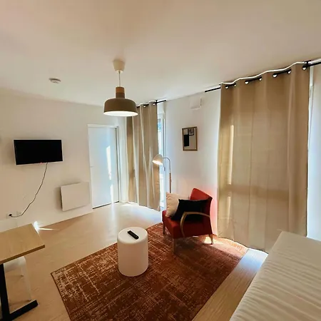 We Live In R - 304 Apartment Reims