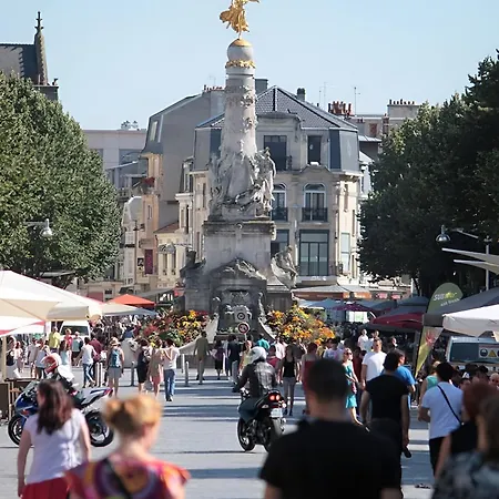 We Live In R - 304 Appartement Reims
